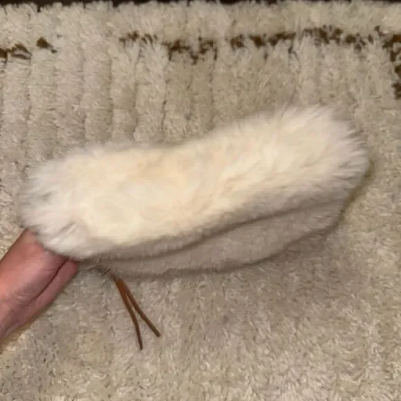 NORDSTROM Faux Fur Pouch - Picture 4 of 8